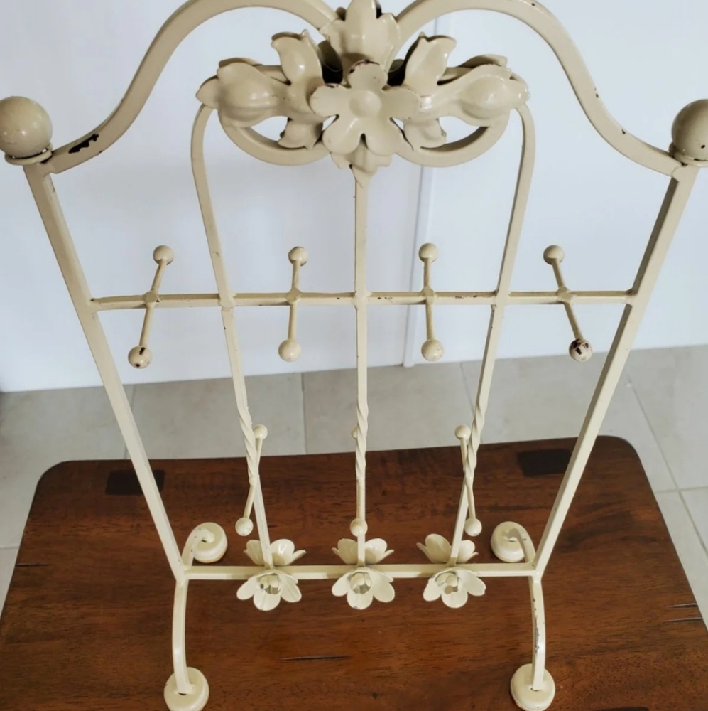 Shabby Chic Jewelry Display Stand